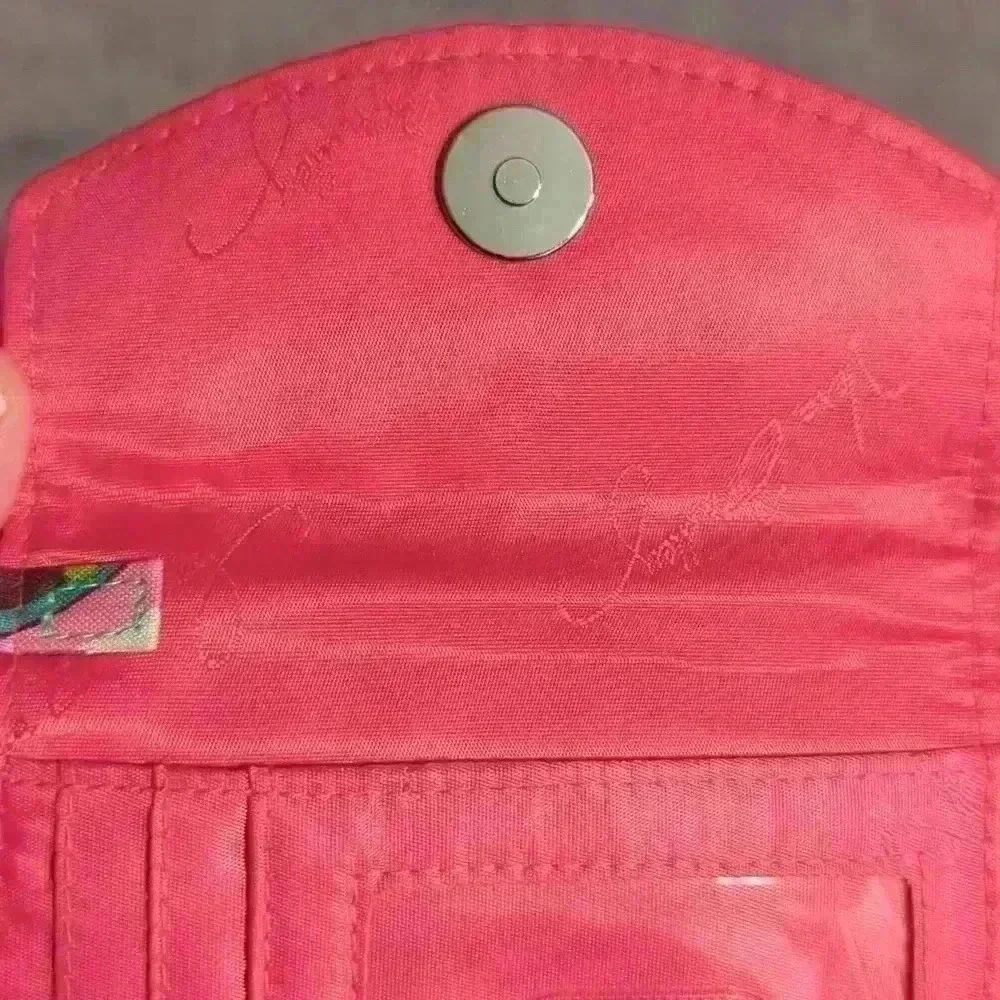 VERA BRADLEY Wristlet Wallet Carry ID Credit Card Cash Bifold Style Snap - Picture 4 of 5